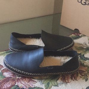 ugg elodie flat black